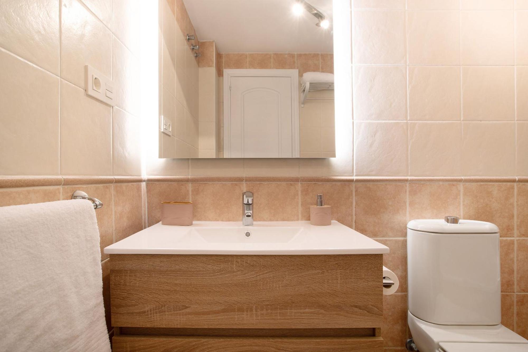 מאלגה Apartamento Carlos Haya מראה חיצוני תמונה